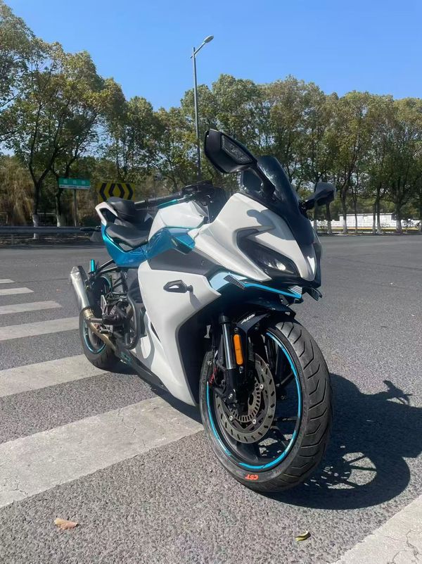 春风 250SR