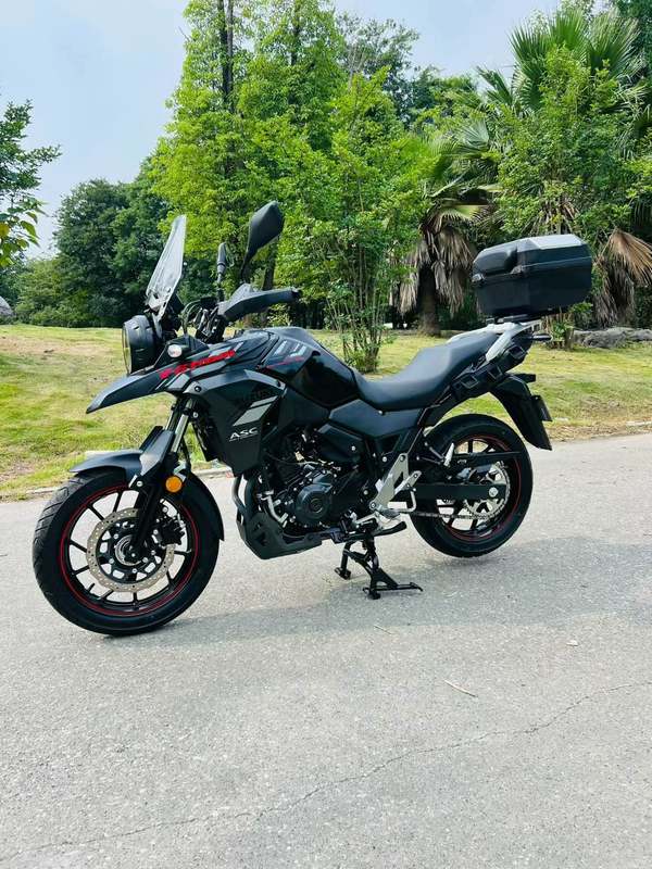 豪爵铃木 DL250