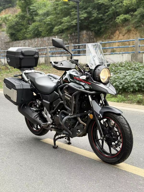 豪爵铃木 DL250