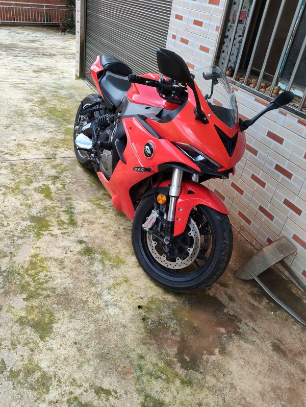 QJMOTOR 赛600