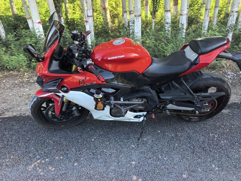 QJMOTOR 赛600