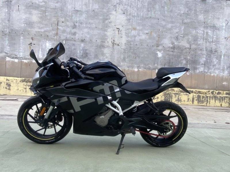 春风 250SR