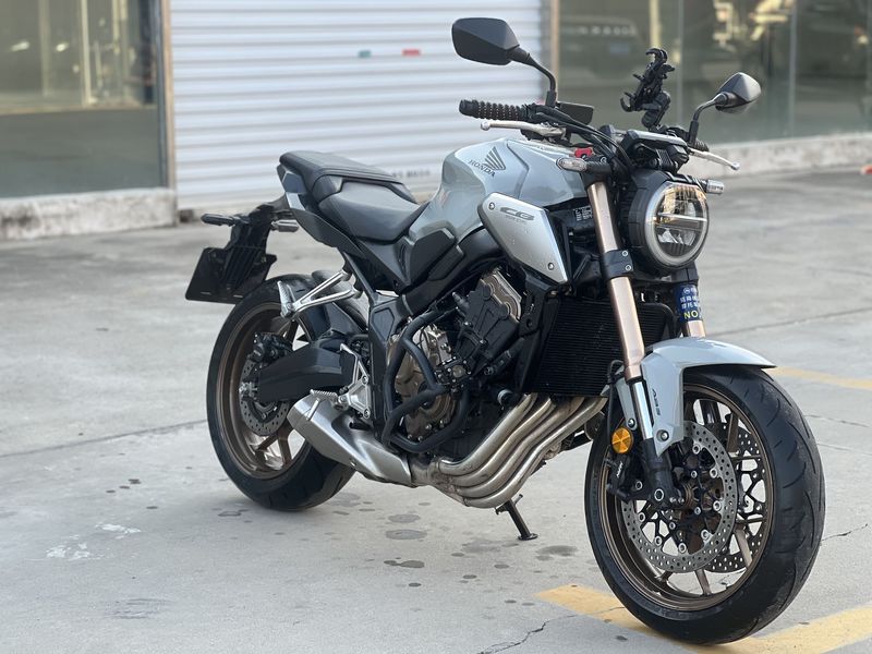 本田DREAMWING CB650R 