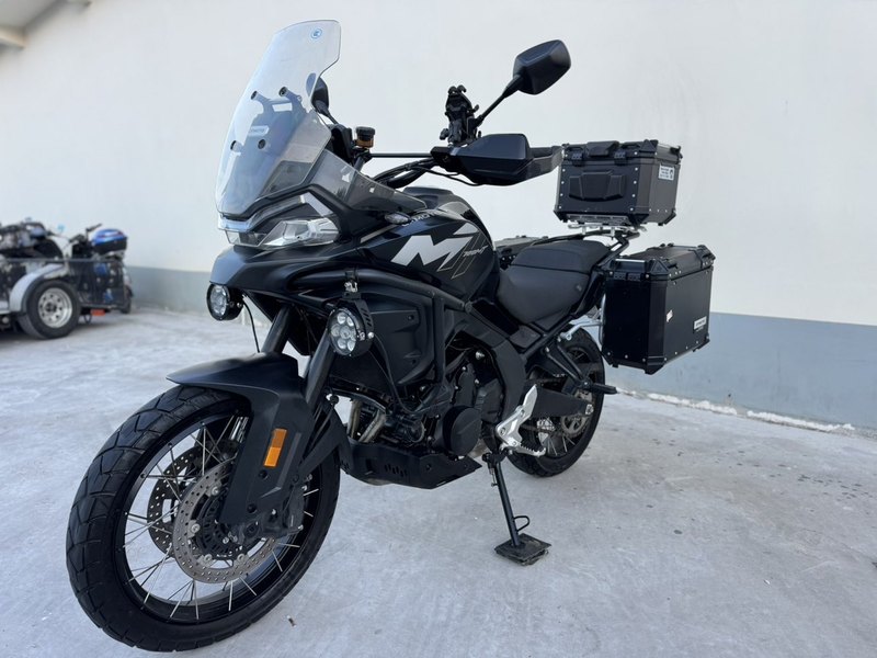春风 700MT