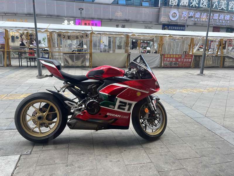 杜卡迪 Panigale V2