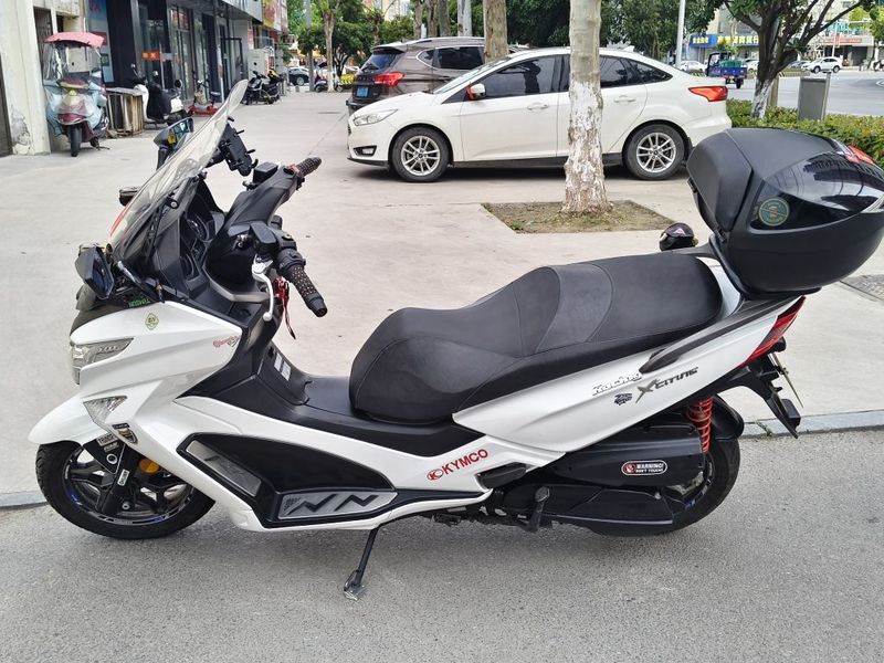 光阳 赛艇 250