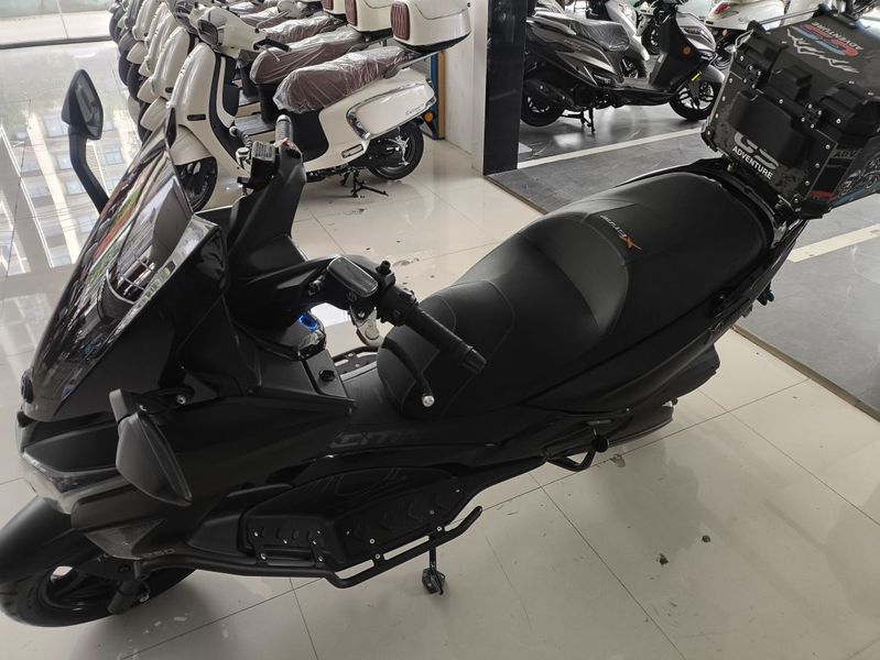 光阳 赛艇 250