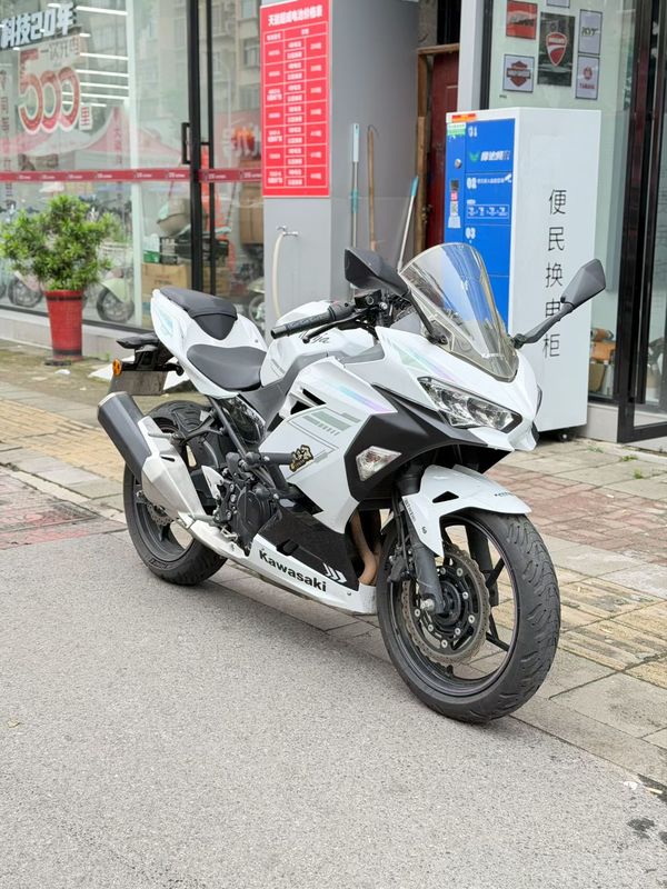 川崎 Ninja 400