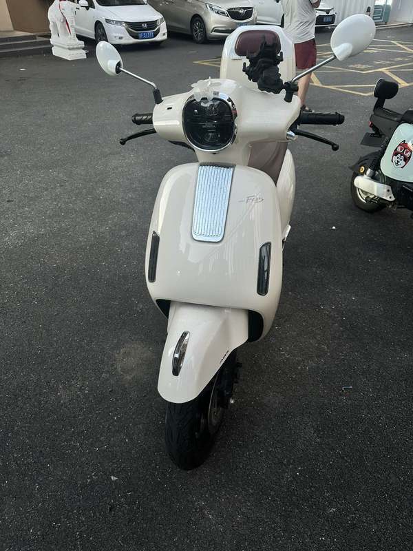 五羊本田 NWF125