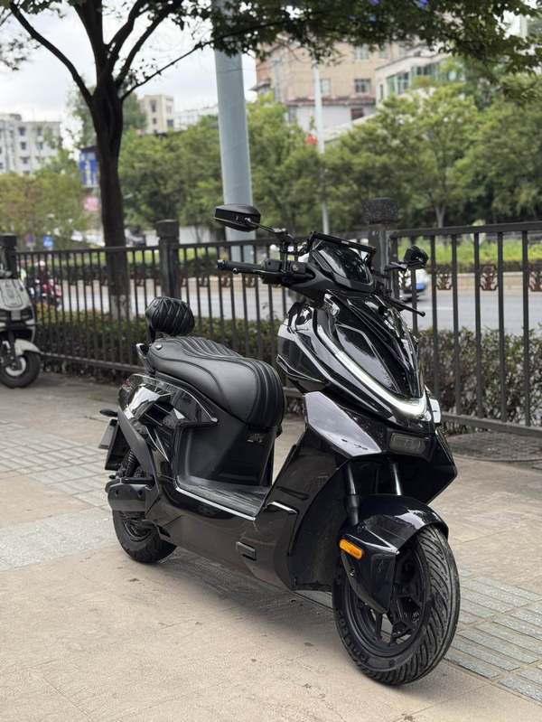 极核 AE4