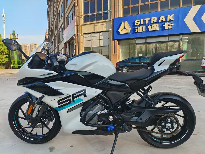春风 250SR