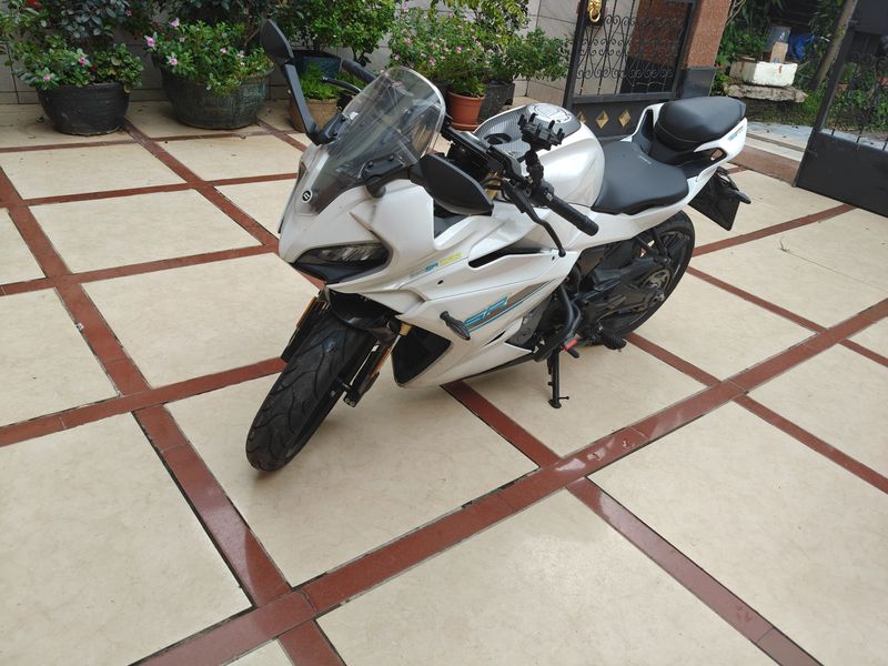 春风 250SR