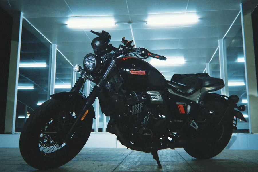 长江 Bobbie ll 700i