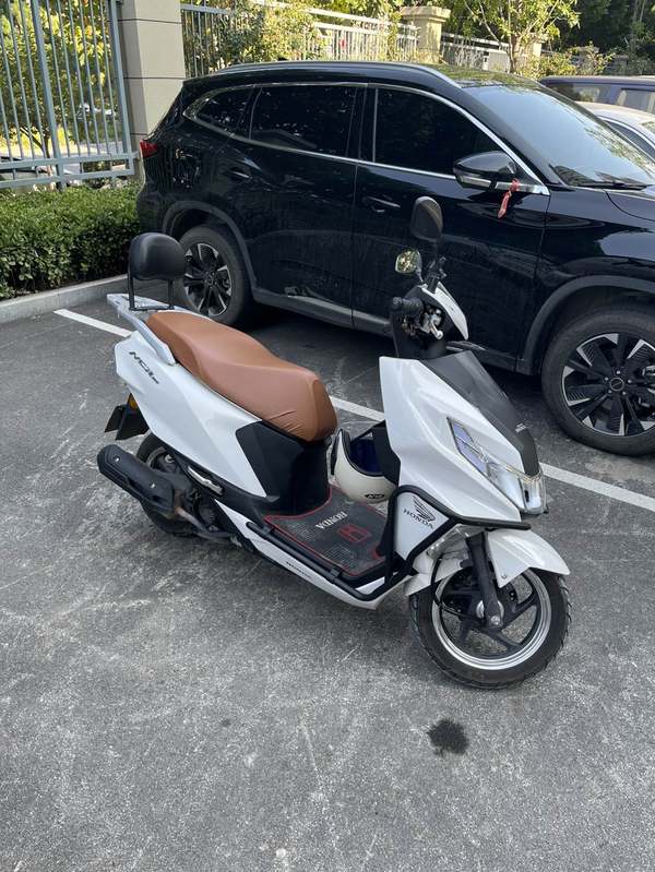 五羊本田 NCR125
