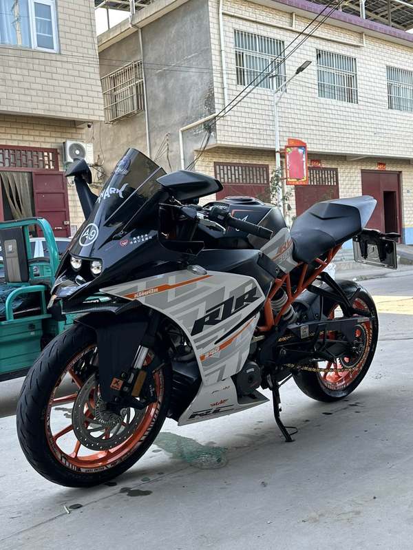 KTMR2R RC 390 