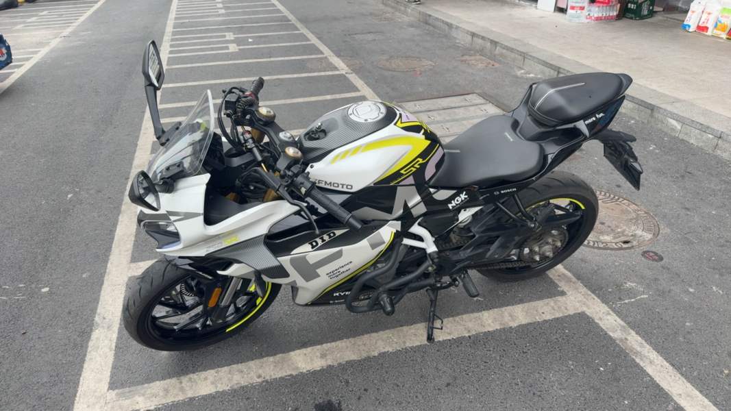 春风 250SR