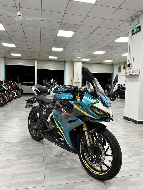 春风 250SR