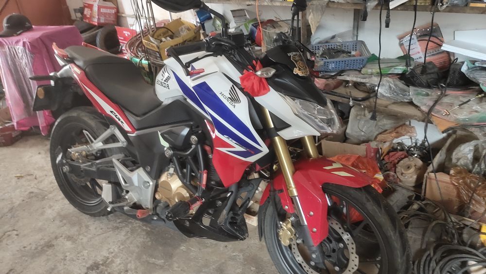 新大洲本田 CBF190R