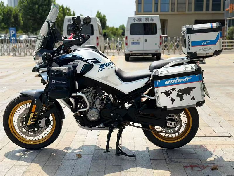 春风 800MT