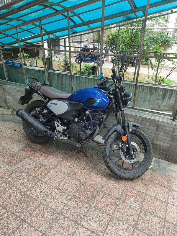 建设雅马哈 GT150 Fazer