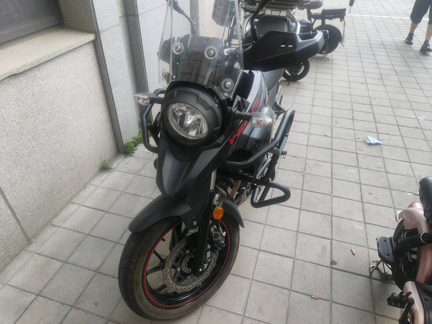豪爵铃木 DL250