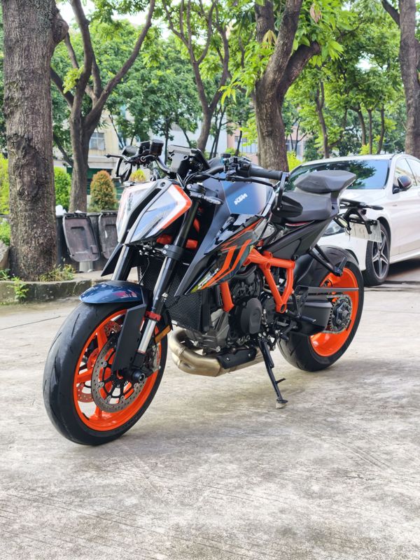 KTMR2R 1290 Super Duke
