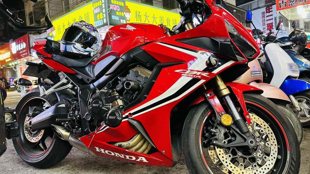 本田DREAMWING CBR650R