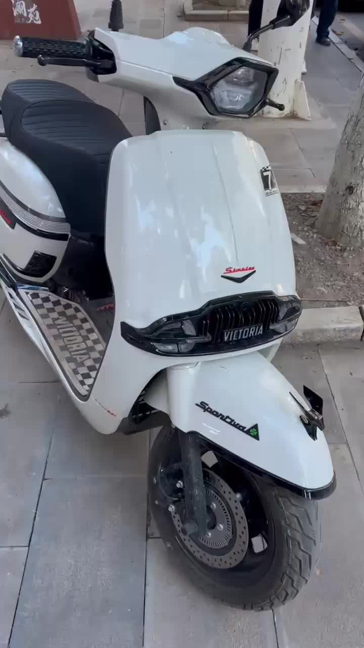 维多利亚 Sixties 150Si