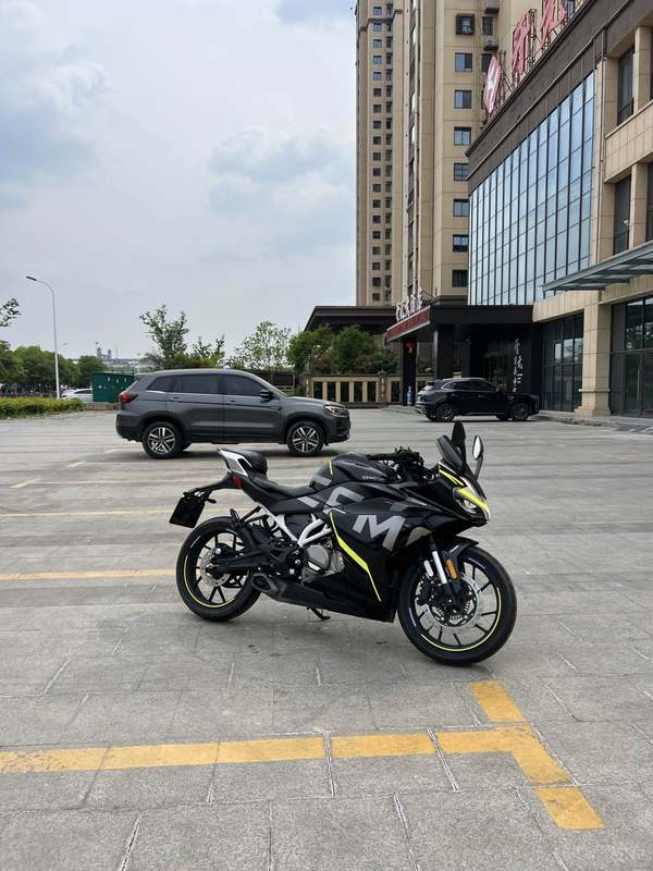 春风 250SR