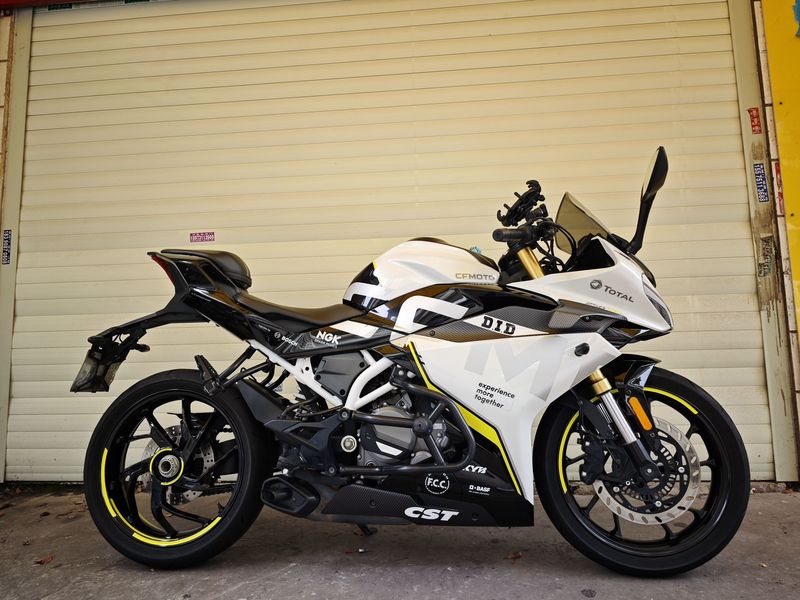 春风 250SR