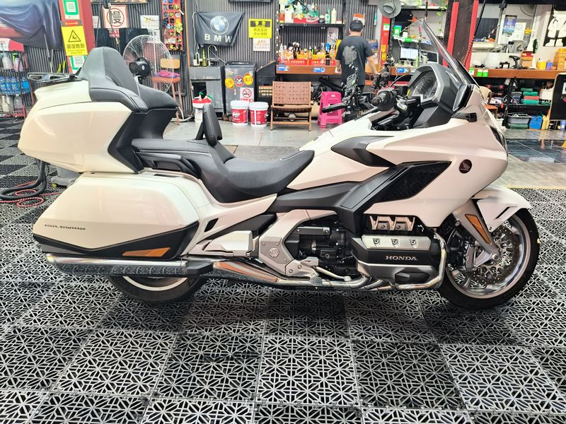 本田DREAMWING Gold Wing GL1800