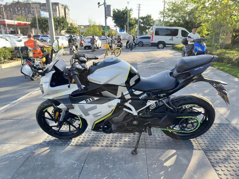 春风 250SR