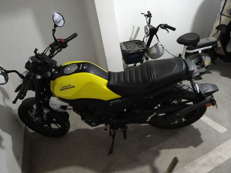 新大洲本田 CBF190TR