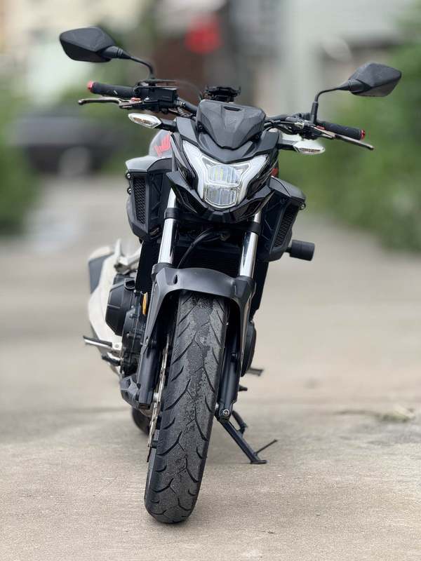 本田WING CB400F