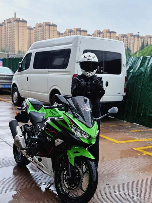 川崎 Ninja 400