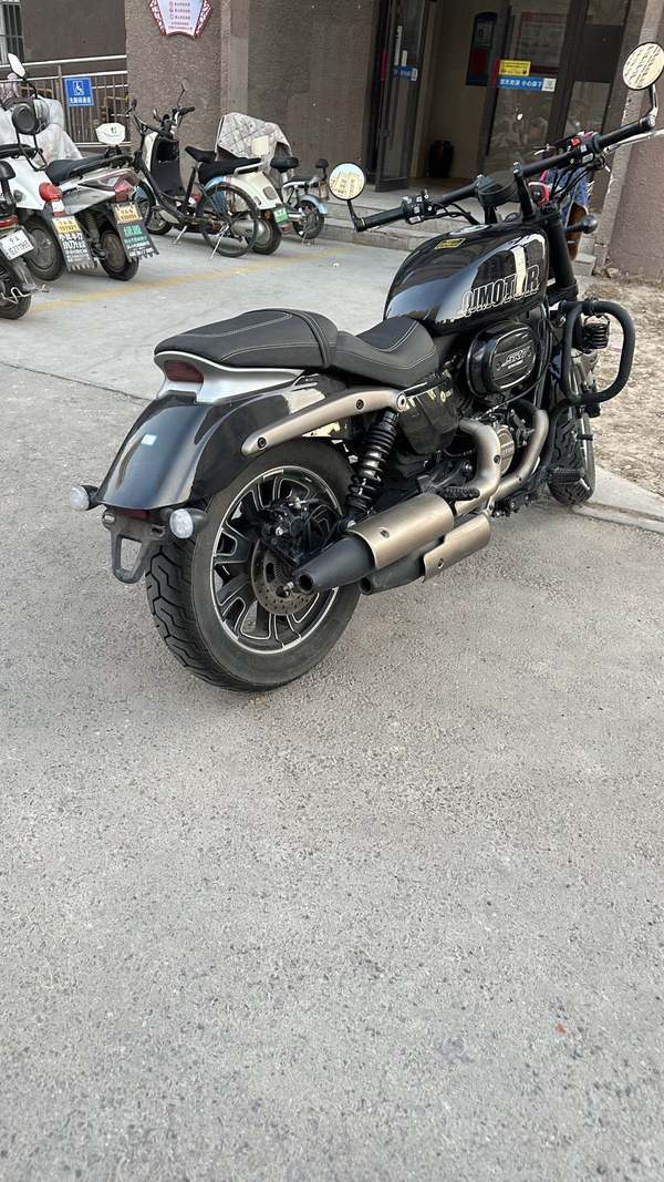 QJMOTOR 闪350