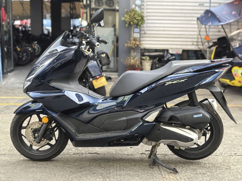五羊本田 PCX