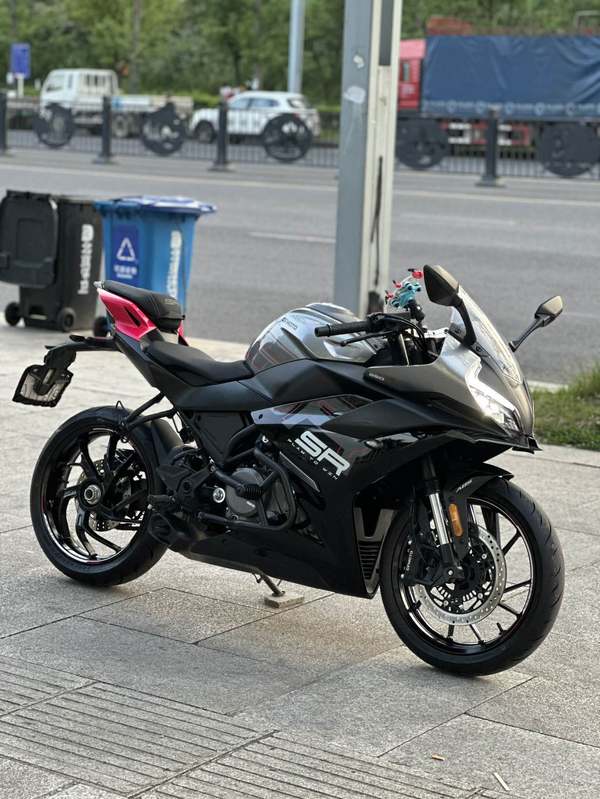 春风 250SR