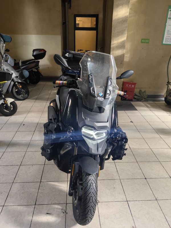 宝马 C 400