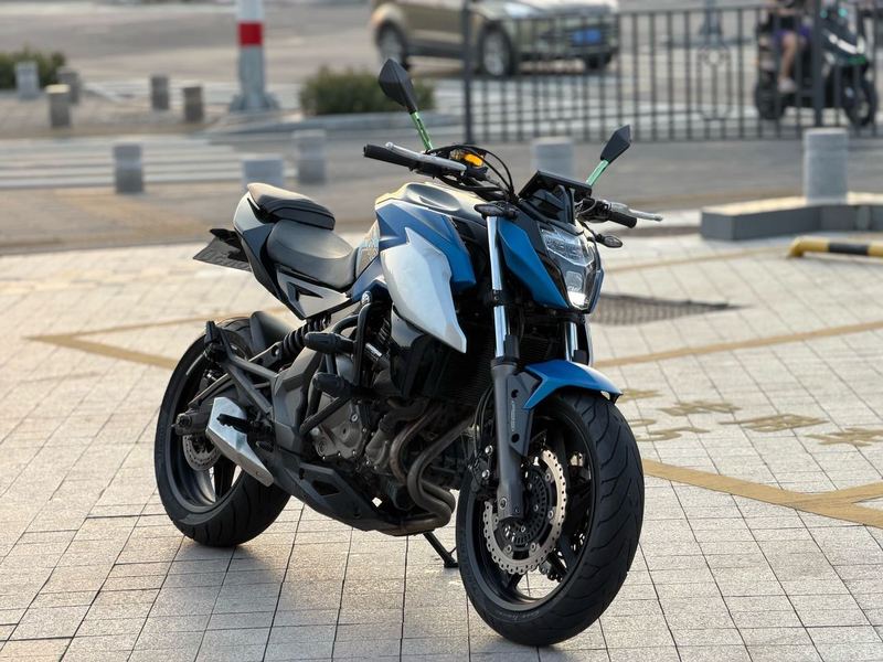 春风 650NK