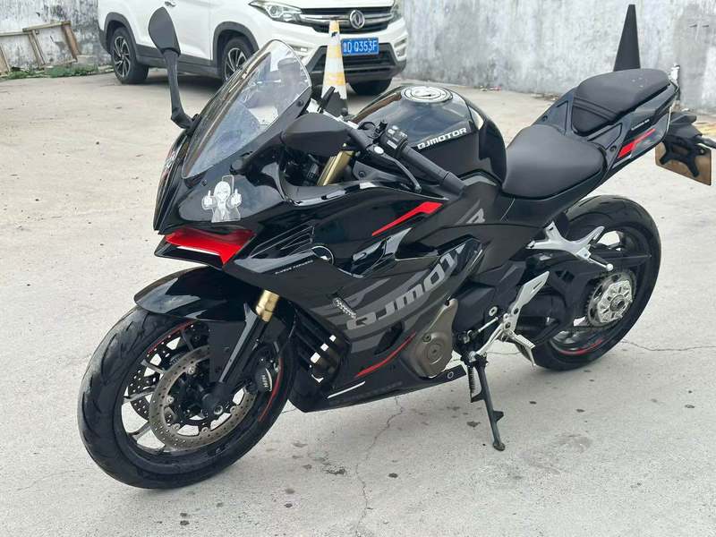 QJMOTOR 赛450