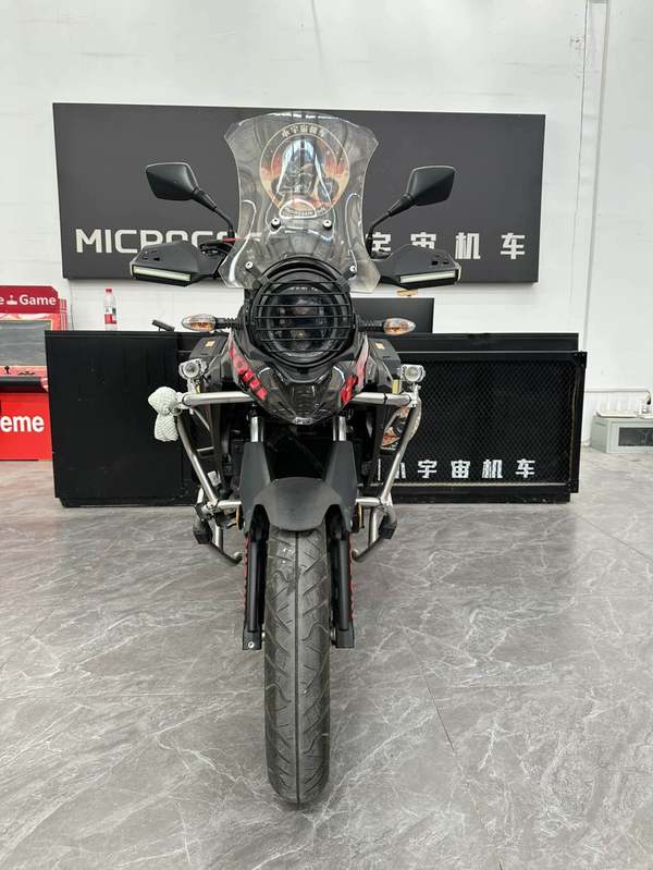 豪爵铃木 DL250