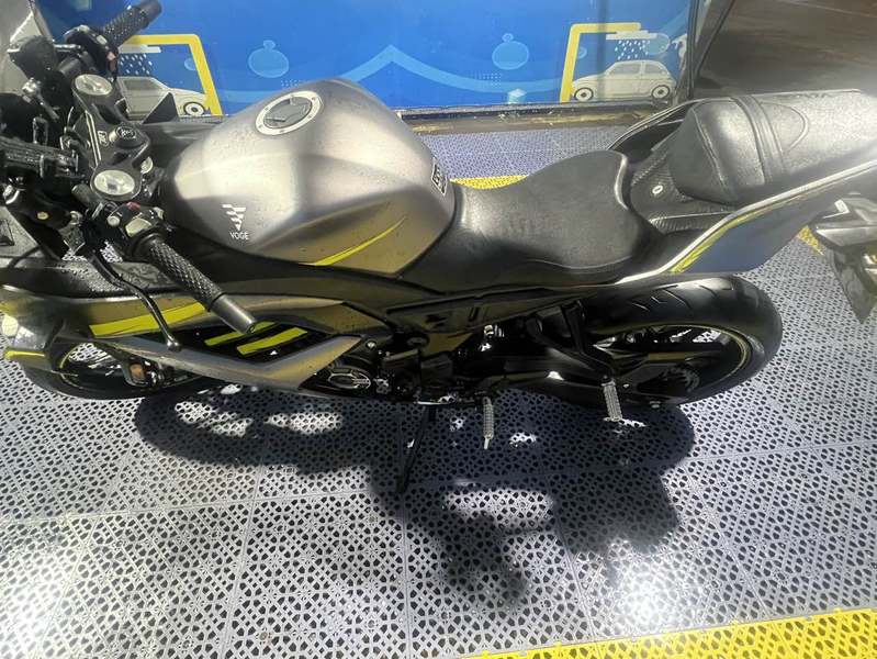 无极 250RR