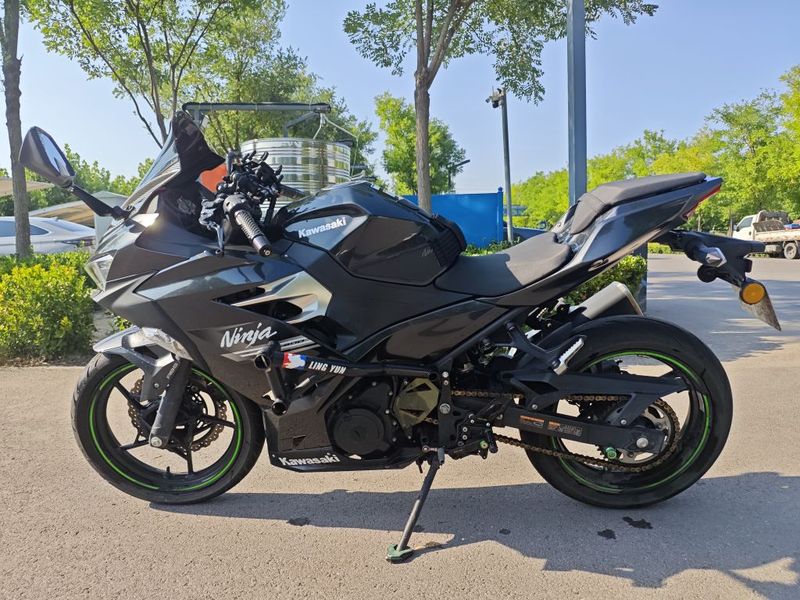 川崎 Ninja 400