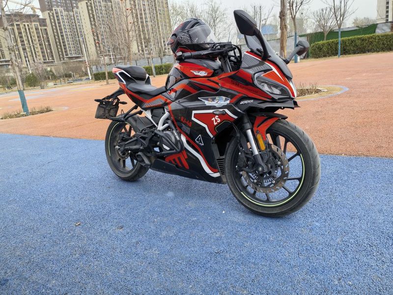 春风 250SR