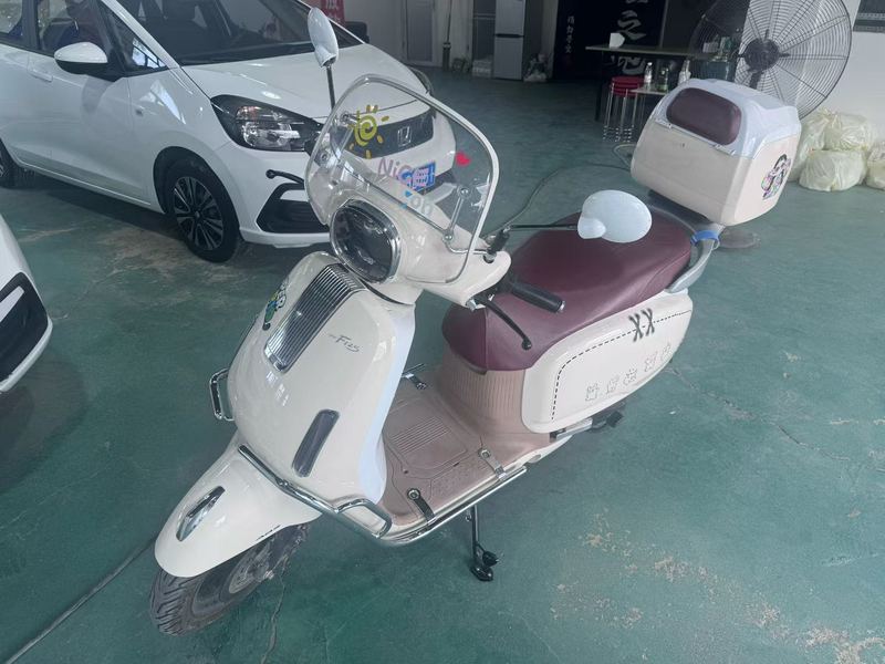 五羊本田 NWF125