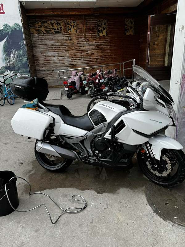 春风 650TR-G