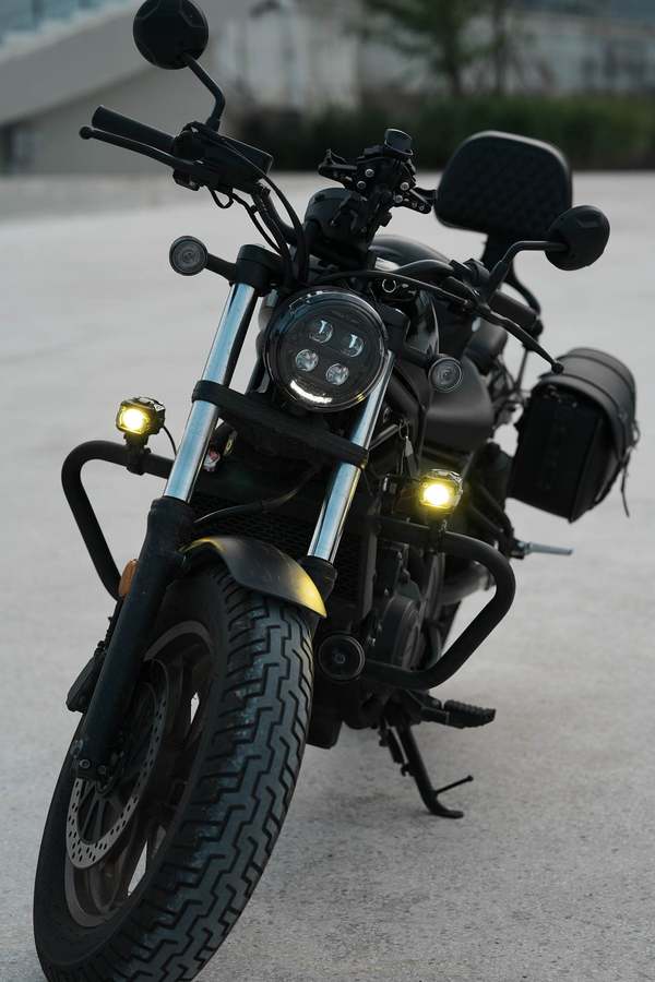 本田DREAMWING CM500