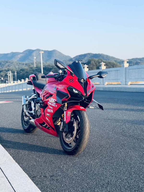 QJMOTOR 赛600