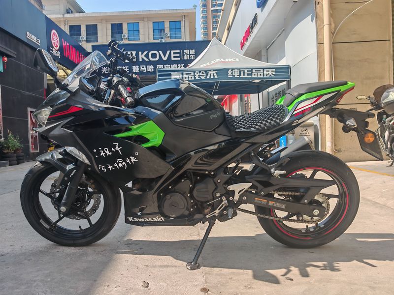 川崎 Ninja 400